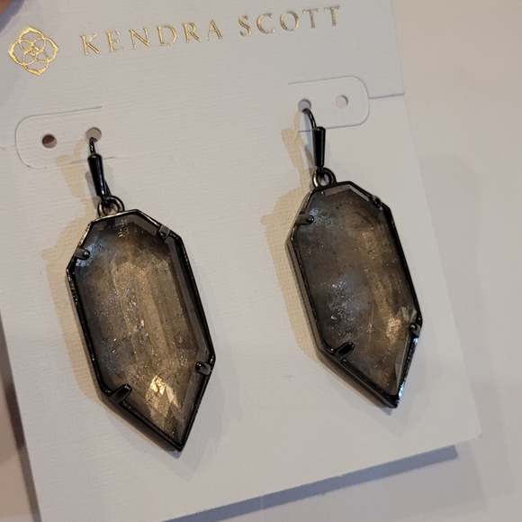 Kendra Scott Gunmetal Earrings Set Mirror Rock - Picture 3 of 14